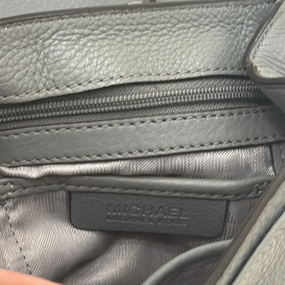 Michael Kors Emery Small Leather Satchel Bag. Steel Gray - Picture 13 of 14